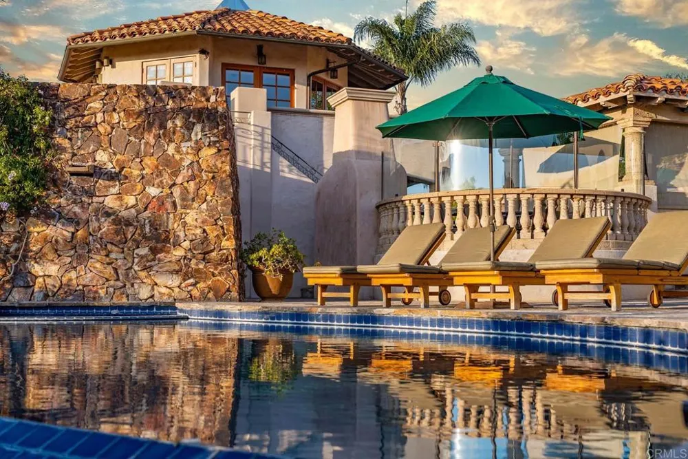 4652 Resmar Road La Mesa, CA 91941