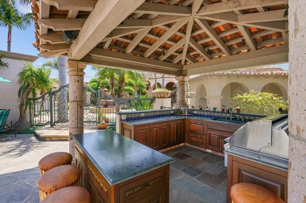 4652 Resmar Road La Mesa, CA 91941