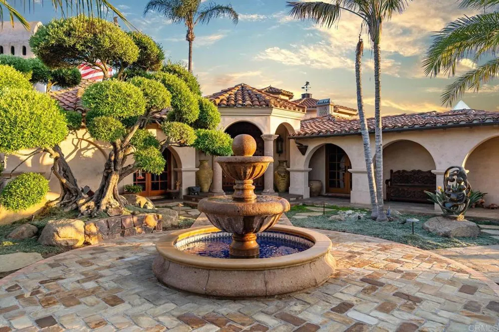 4652 Resmar Road La Mesa, CA 91941