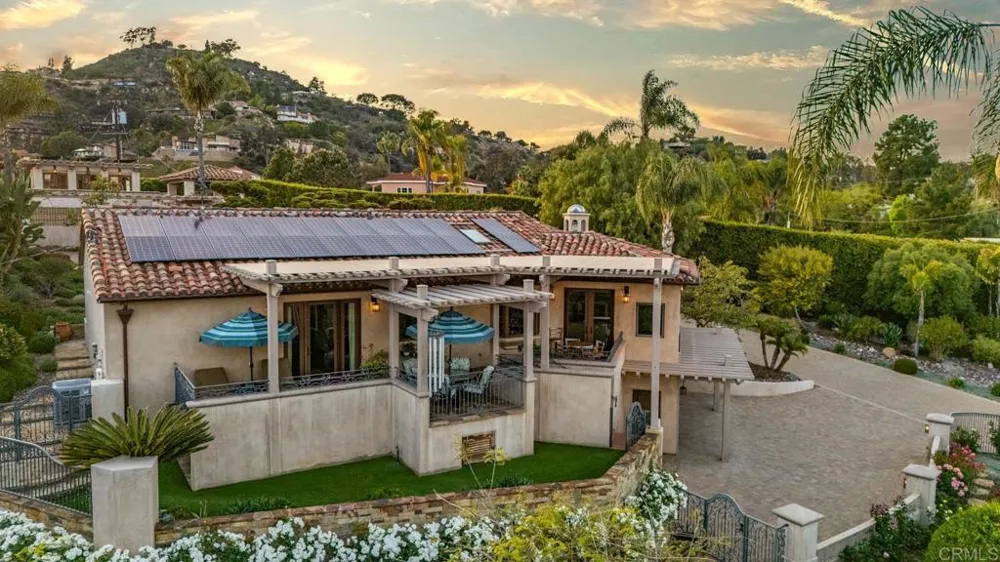 4652 Resmar Road La Mesa, CA 91941