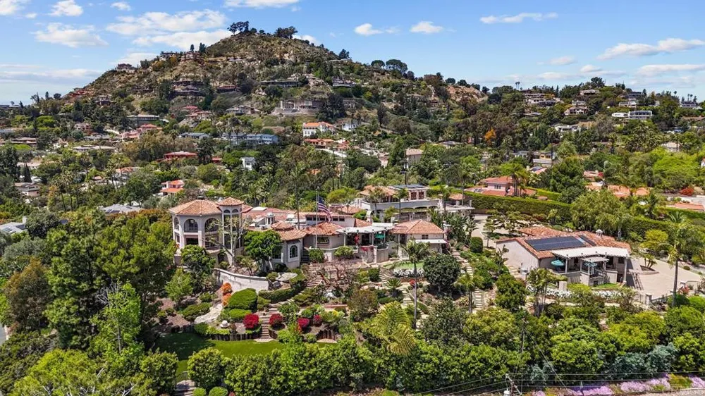 4652 Resmar Road La Mesa, CA 91941