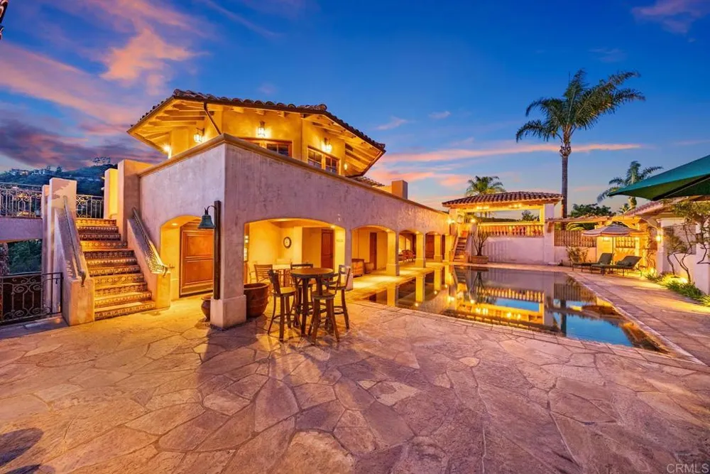 4652 Resmar Road La Mesa, CA 91941