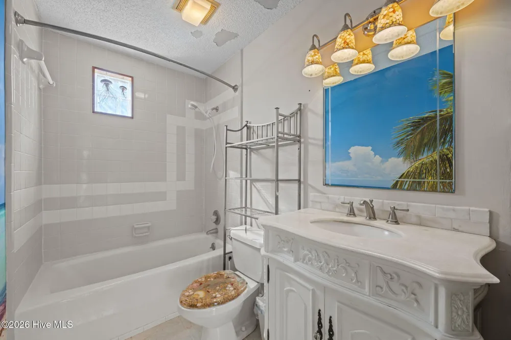 2027 Blackbeard Drive Oriental, NC 28571