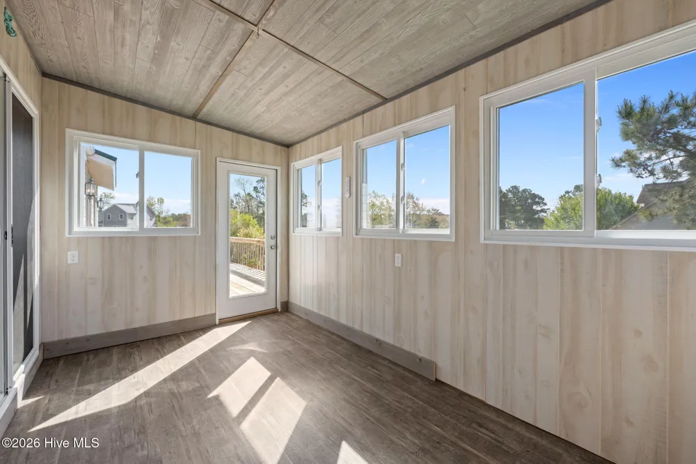 2027 Blackbeard Drive Oriental, NC 28571