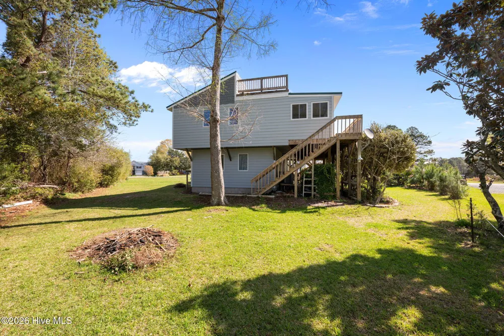 2027 Blackbeard Drive Oriental, NC 28571
