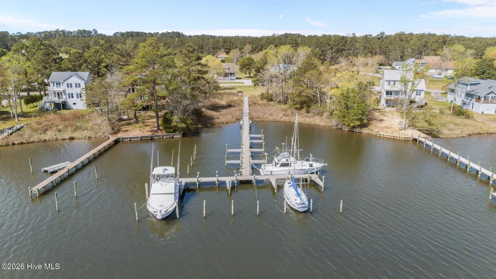 2027 Blackbeard Drive Oriental, NC 28571