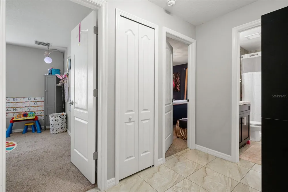 12015 PHOENIX AVENUE Weeki Wachee, FL 34614
