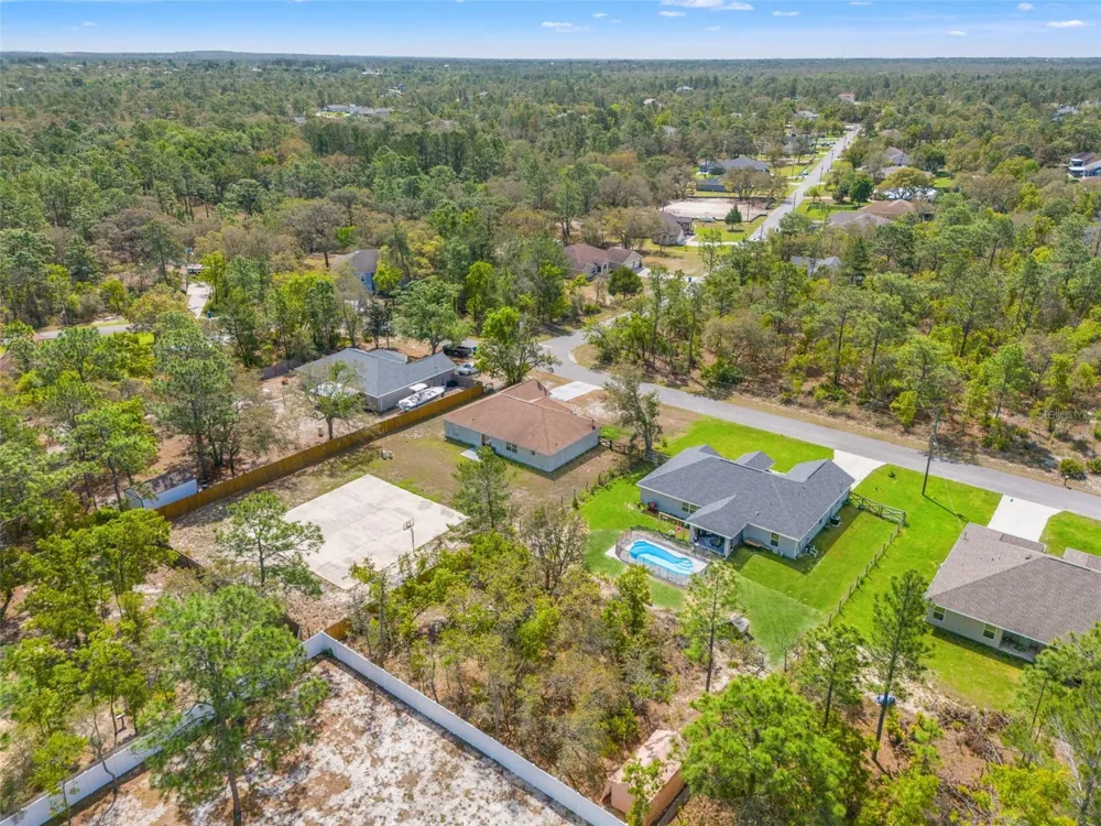 12015 PHOENIX AVENUE Weeki Wachee, FL 34614