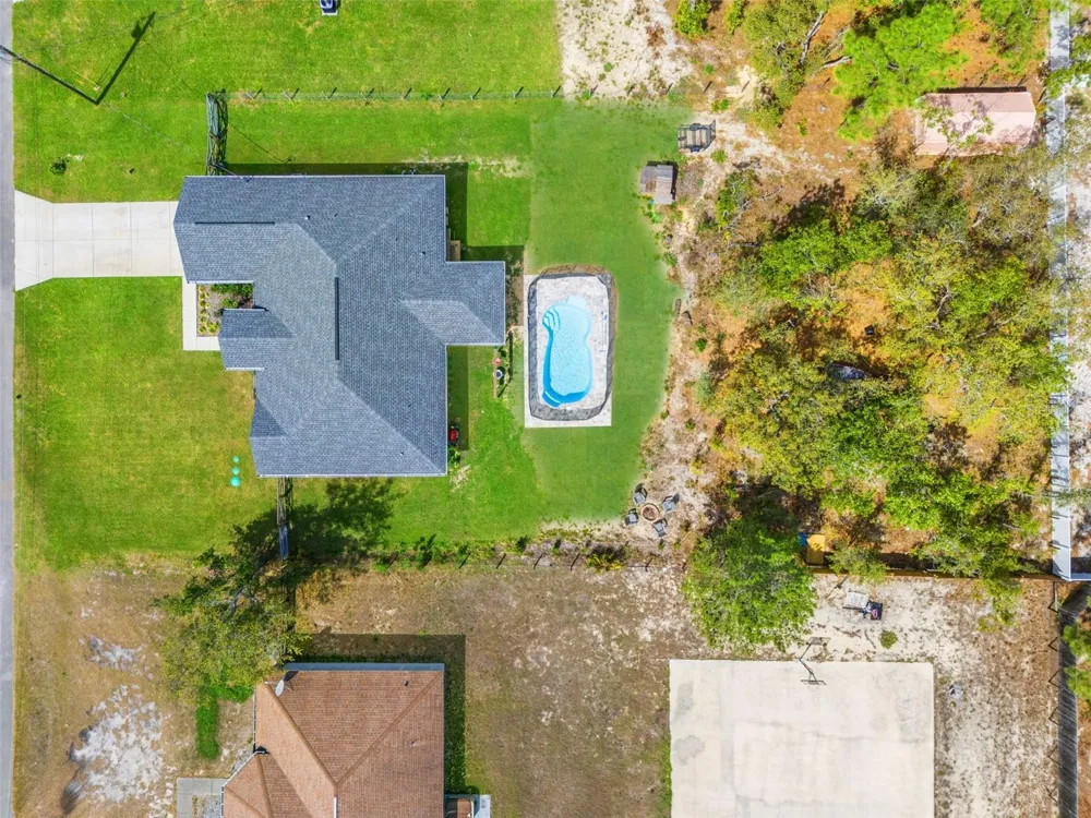 12015 PHOENIX AVENUE Weeki Wachee, FL 34614