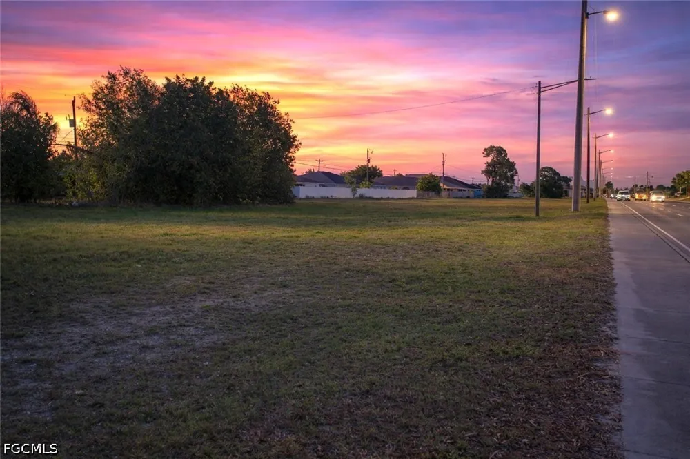 Santa Barbara Boulevard Cape Coral, FL 33991