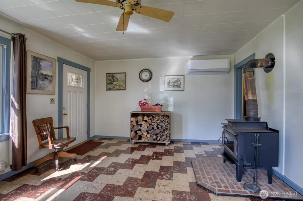 2 Groseclose Lane Humptulips, WA 98552