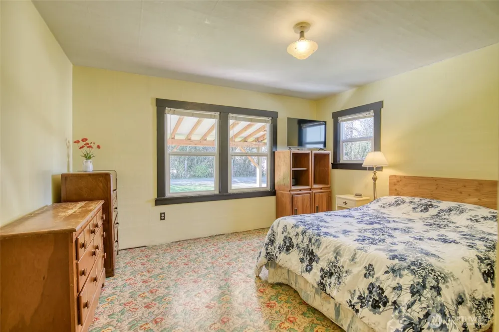 2 Groseclose Lane Humptulips, WA 98552