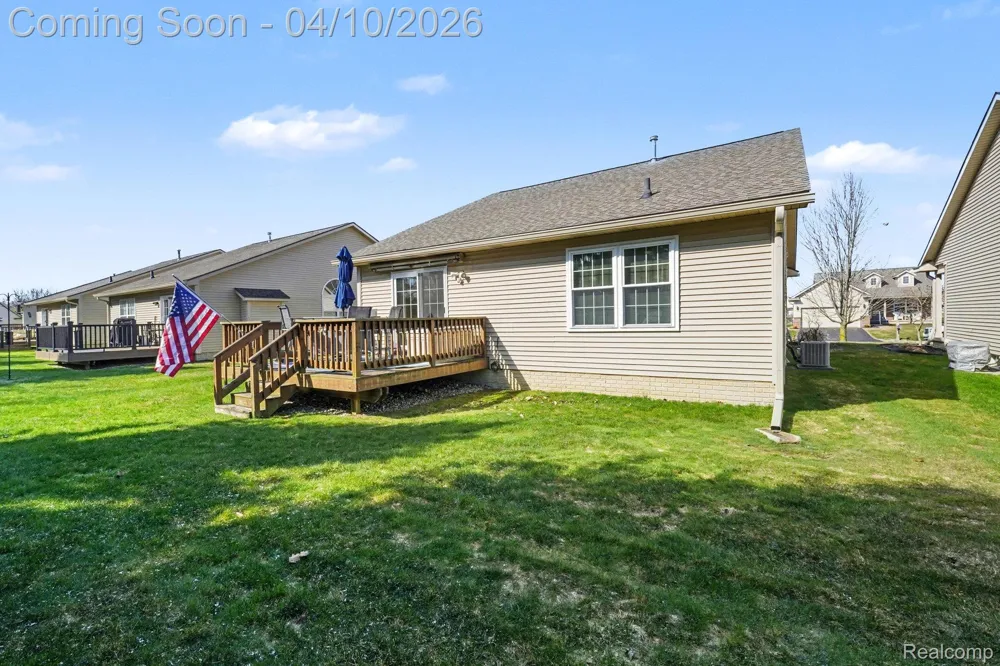 11143 Strathmore Court #14 Holly Township, MI 48439