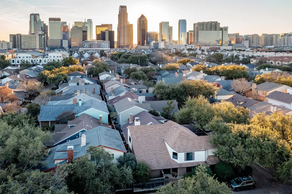 3288 Lakenheath Place Dallas, TX 75204
