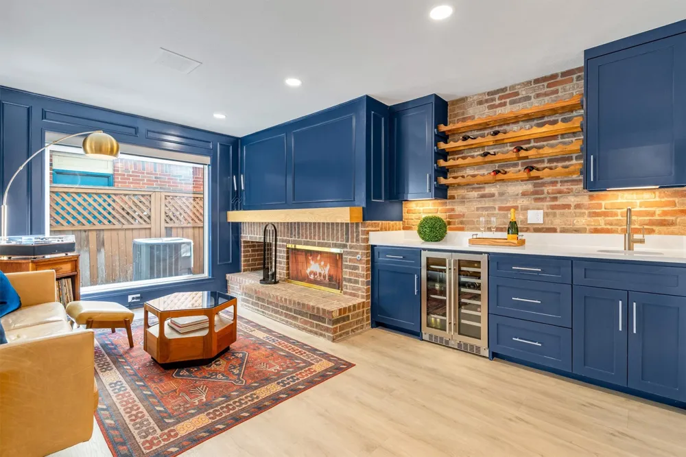 3288 Lakenheath Place Dallas, TX 75204