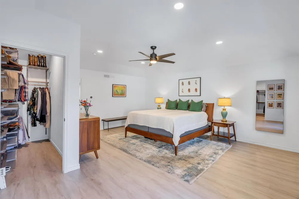 3288 Lakenheath Place Dallas, TX 75204