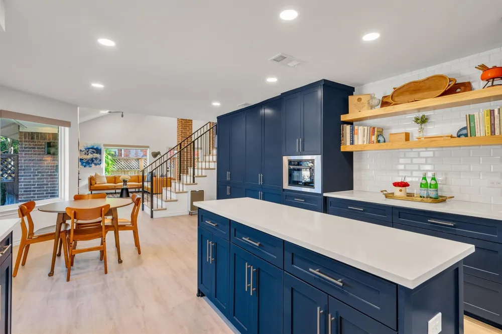 3288 Lakenheath Place Dallas, TX 75204