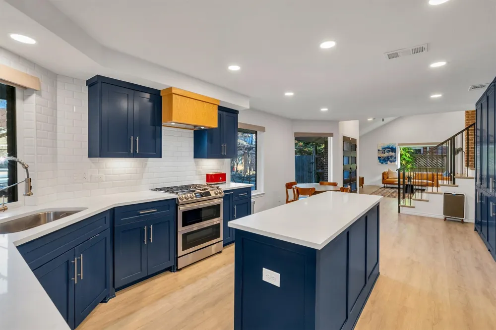 3288 Lakenheath Place Dallas, TX 75204