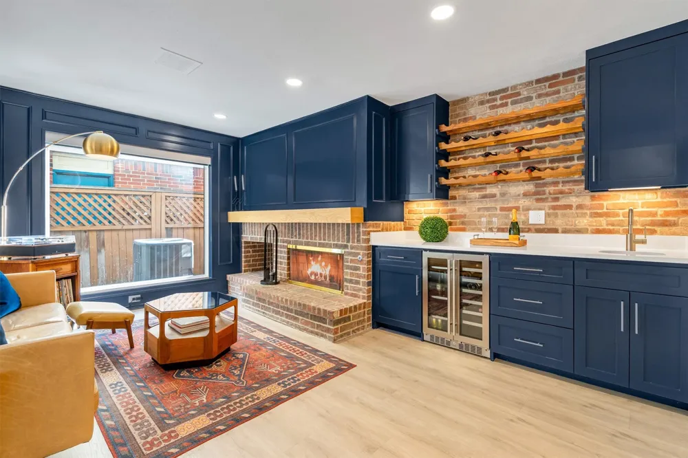 3288 Lakenheath Place Dallas, TX 75204