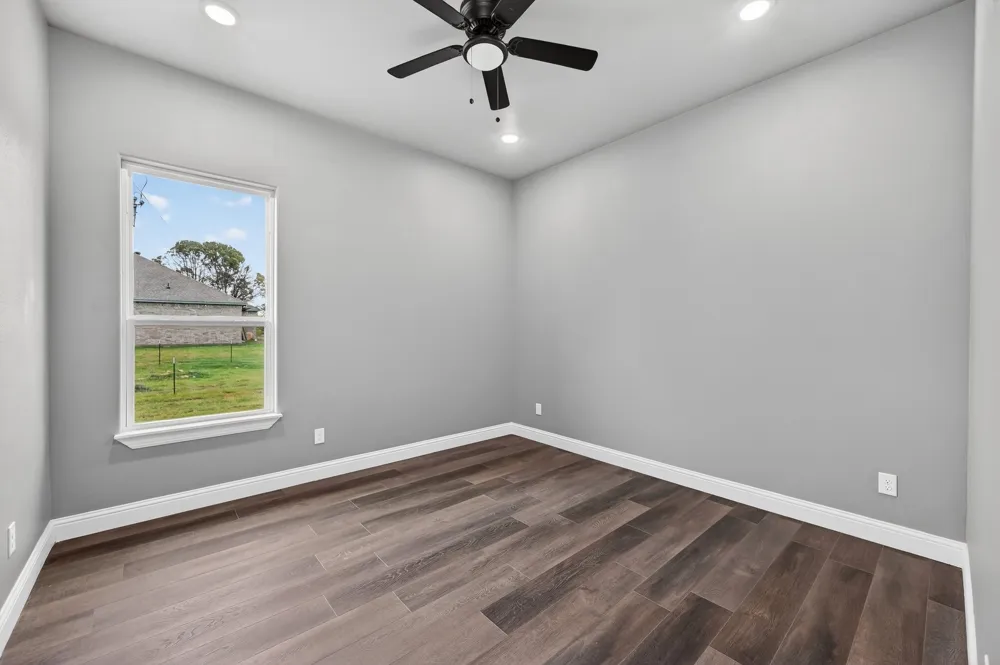 4510 County Road 307 Grandview, TX 76050