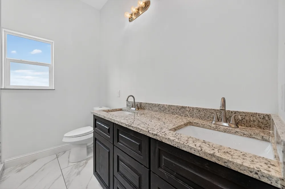 4510 County Road 307 Grandview, TX 76050