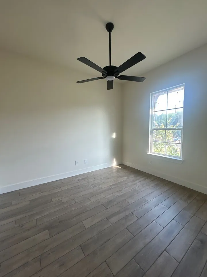 1004 Perrin Lane Van Alstyne, TX 75495