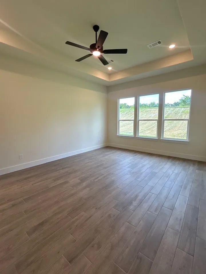 1004 Perrin Lane Van Alstyne, TX 75495