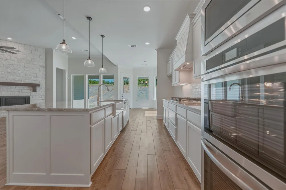 1004 Perrin Lane Van Alstyne, TX 75495