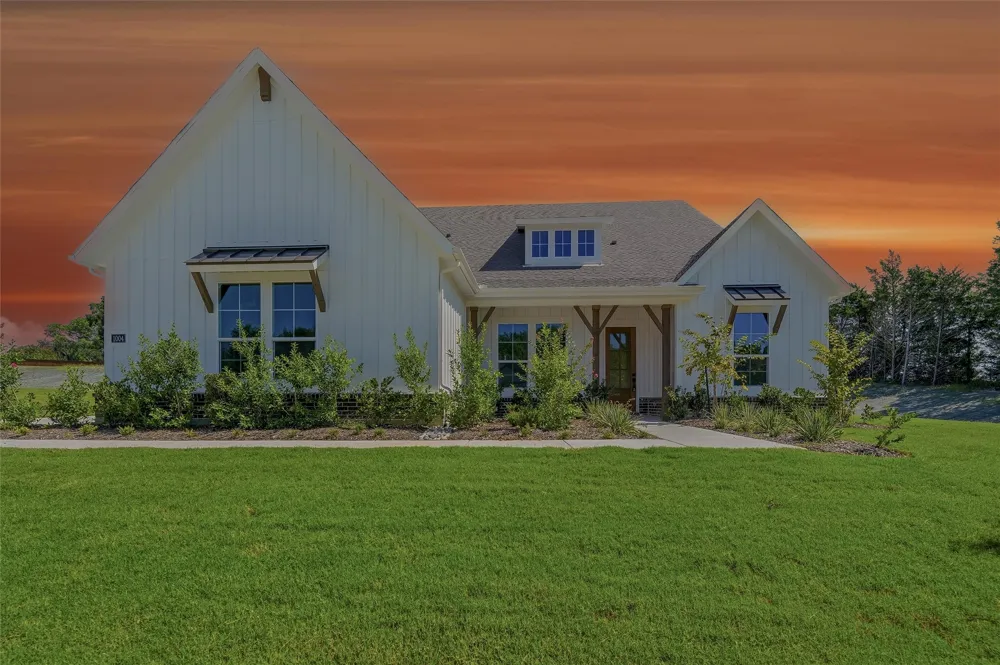 1004 Perrin Lane Van Alstyne, TX 75495