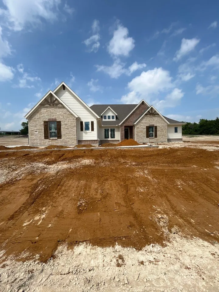 1002 Perrin Lane Van Alstyne, TX 75495