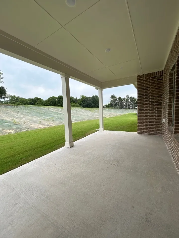 1002 Perrin Lane Van Alstyne, TX 75495