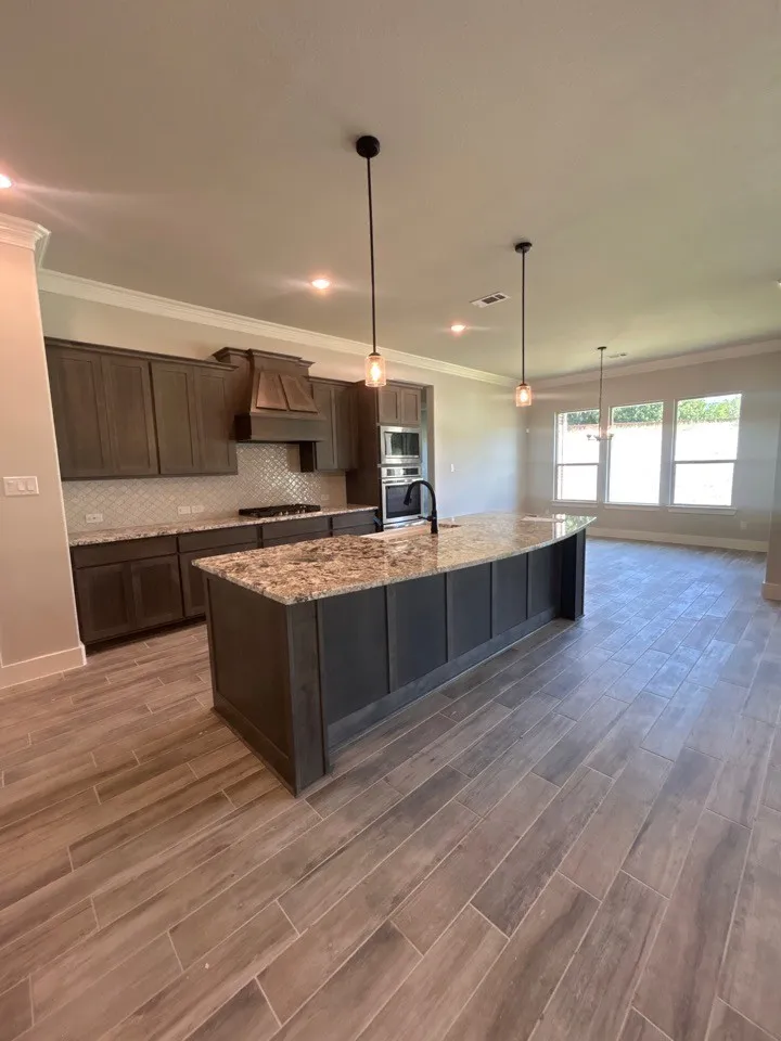 1002 Perrin Lane Van Alstyne, TX 75495