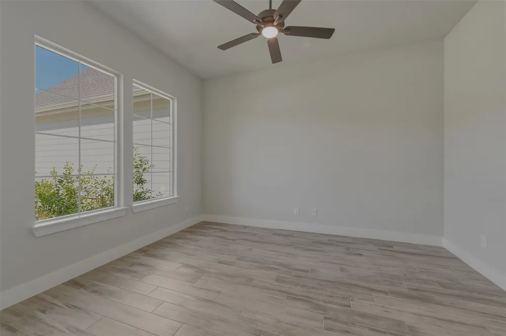 1002 Perrin Lane Van Alstyne, TX 75495