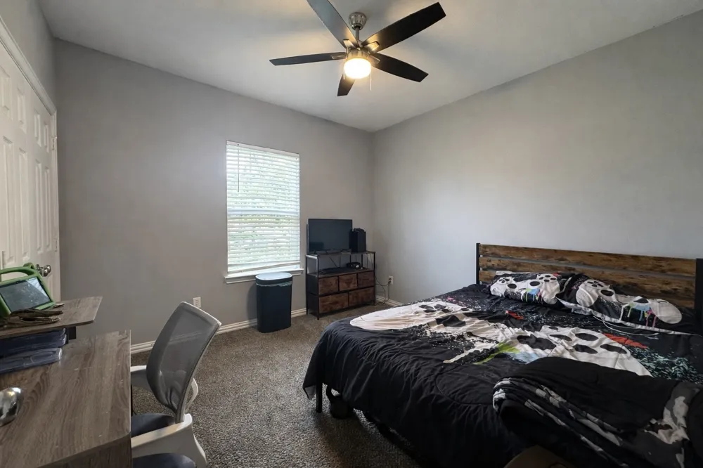 211 Kelly Lane Seven Points, TX 75143