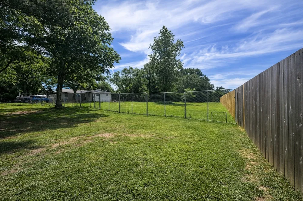 211 Kelly Lane Seven Points, TX 75143