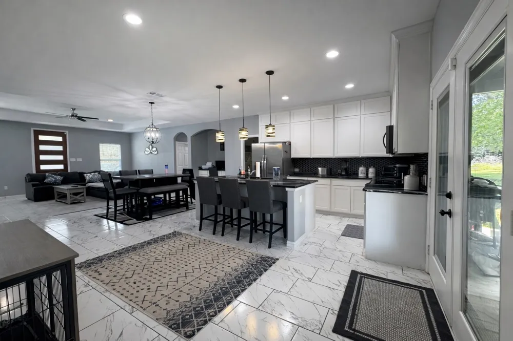 211 Kelly Lane Seven Points, TX 75143