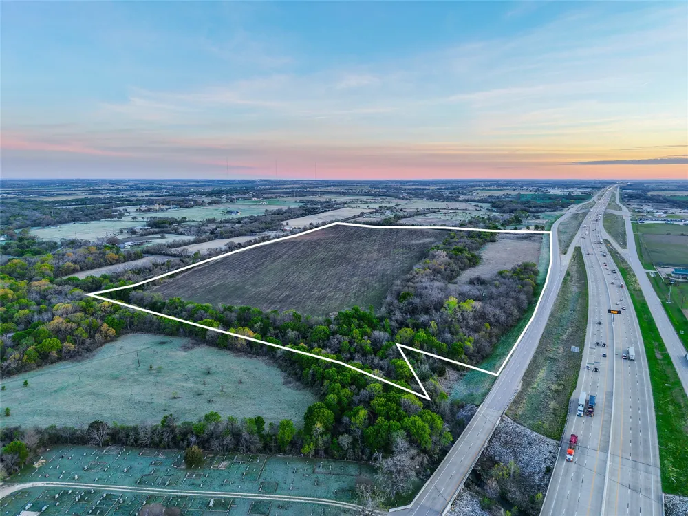 Interstate 35 Troy, TX 76579