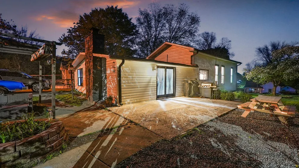 306 Pine Avenue South Pittsburg, TN 37380