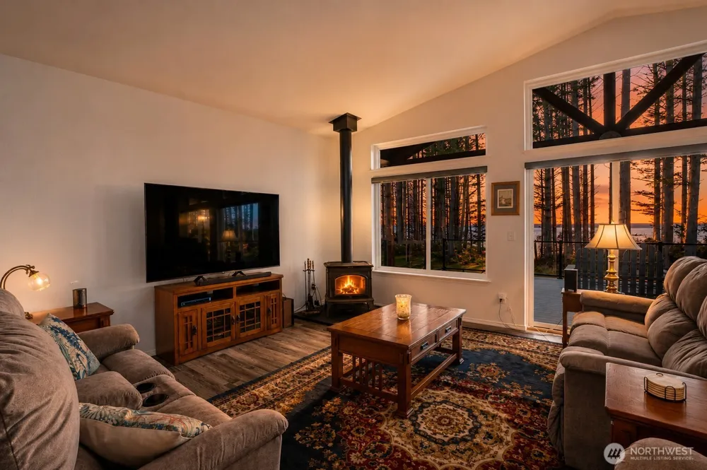 47 Willapa Sands Lane South Bend, WA 98586