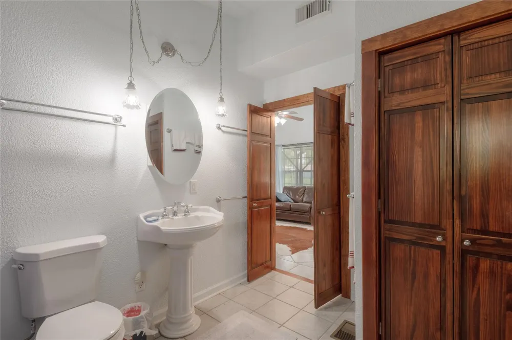 318 Timberline Drive Trinity, TX 75862