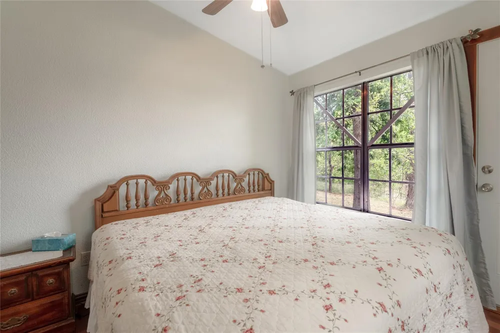 318 Timberline Drive Trinity, TX 75862