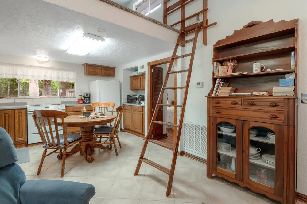 318 Timberline Drive Trinity, TX 75862