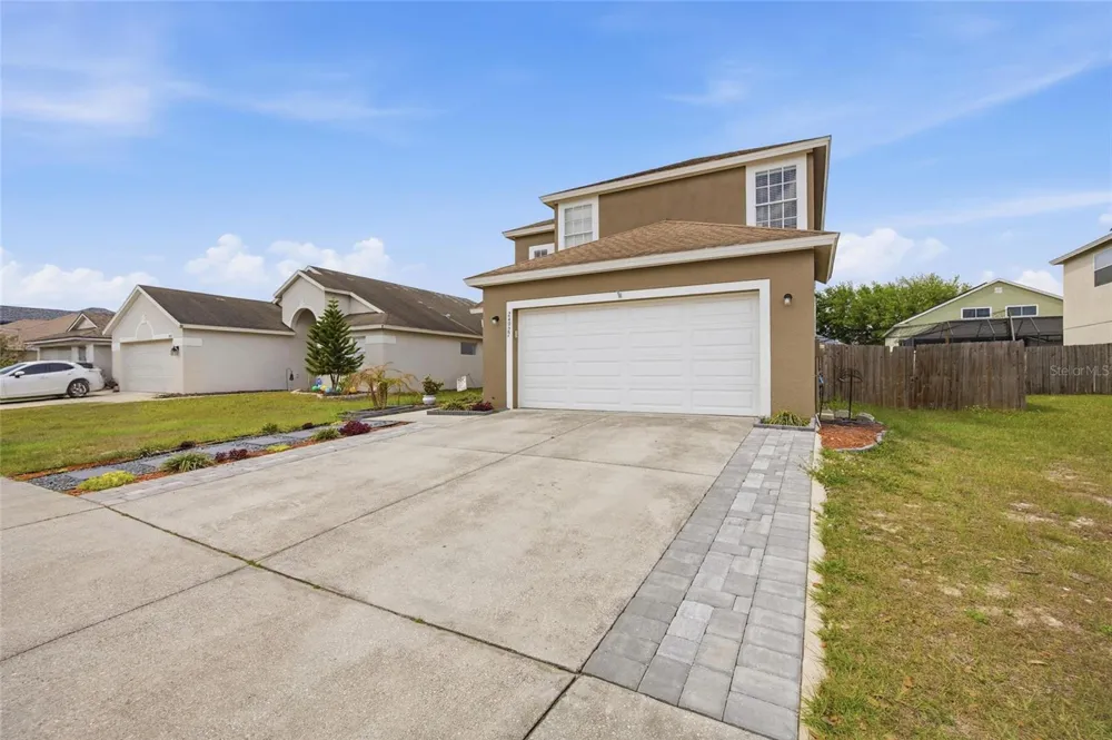 24927 PORTOFINO DRIVE Lutz, FL 33559