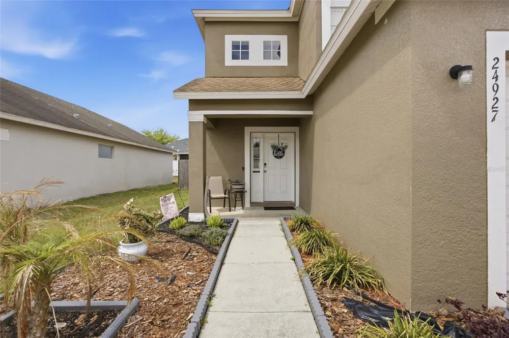 24927 PORTOFINO DRIVE Lutz, FL 33559