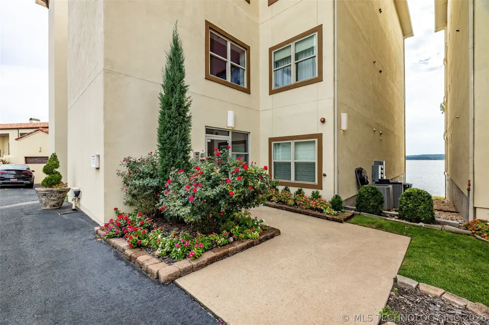 57425 E Hwy 125 #2024 Afton, OK 74331