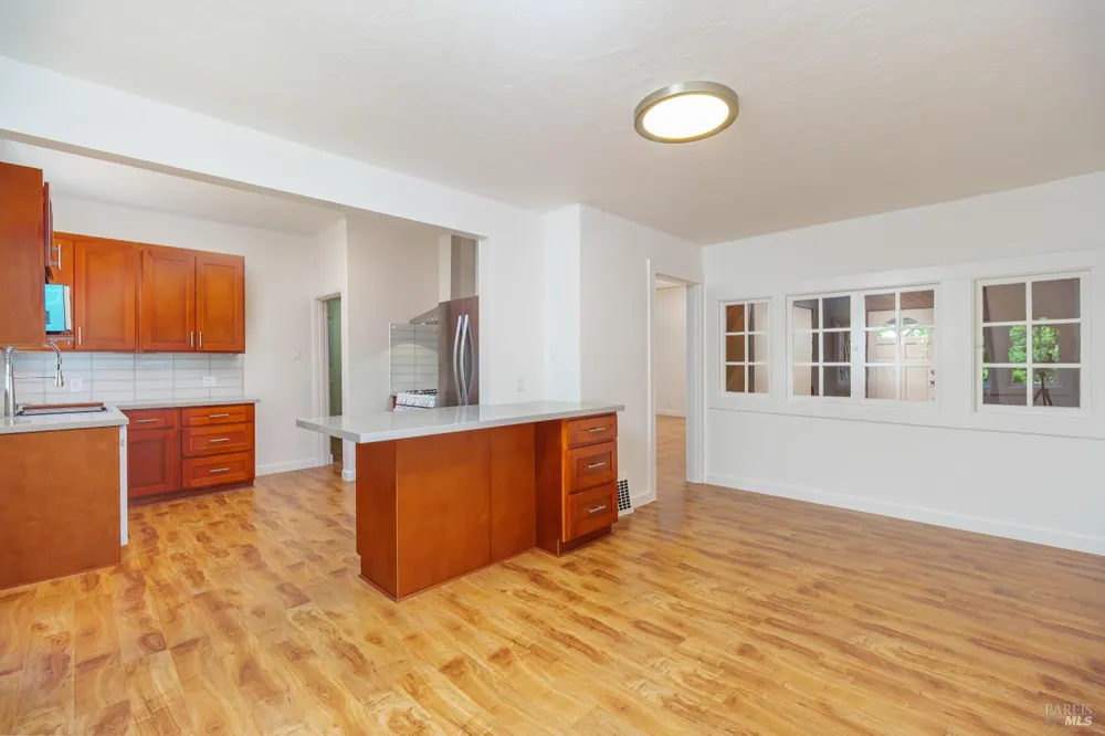 1608 San Anselmo Avenue San Anselmo, CA 94960