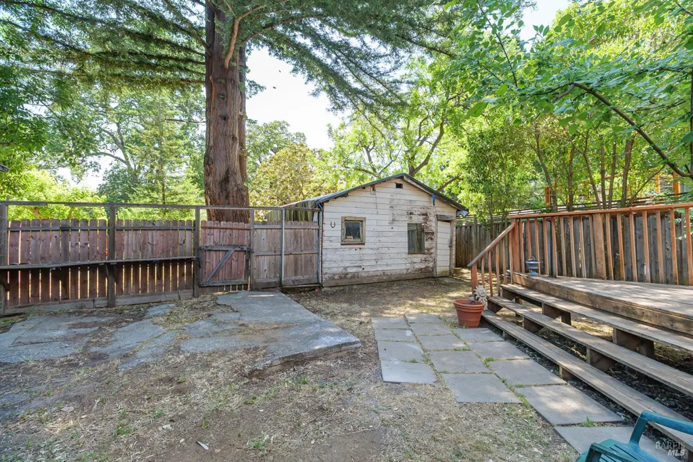 1608 San Anselmo Avenue San Anselmo, CA 94960