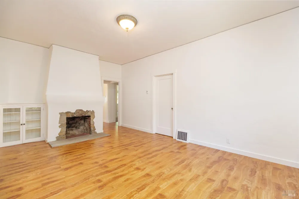 1608 San Anselmo Avenue San Anselmo, CA 94960