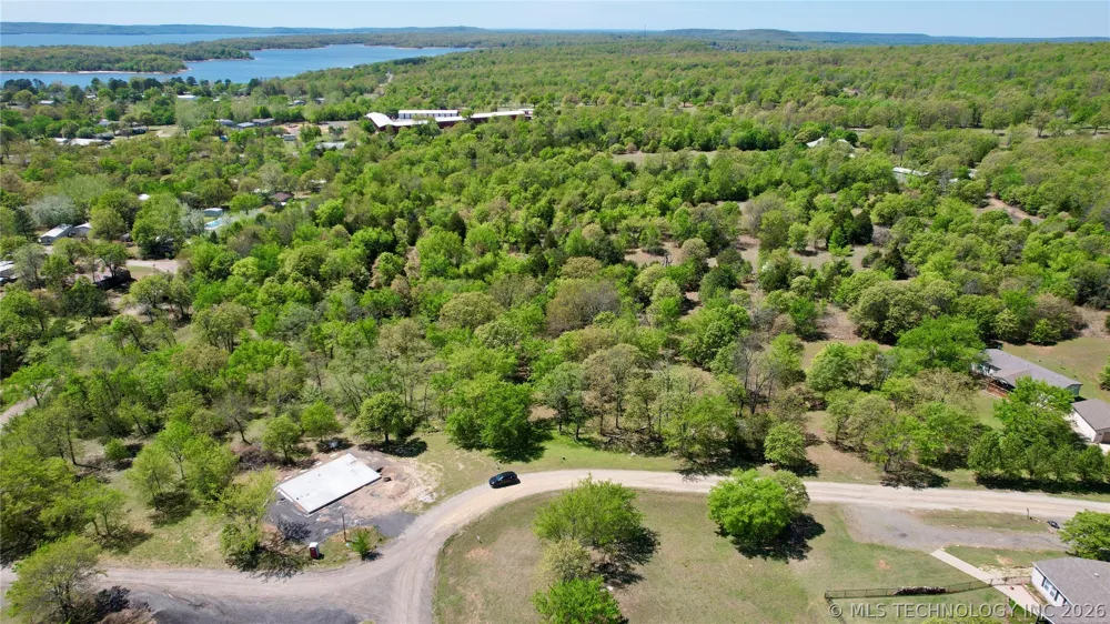 5 Duchess Creek Porum, OK 74455