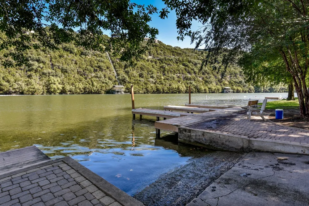 1707 Lipan Trail Austin, TX 78733